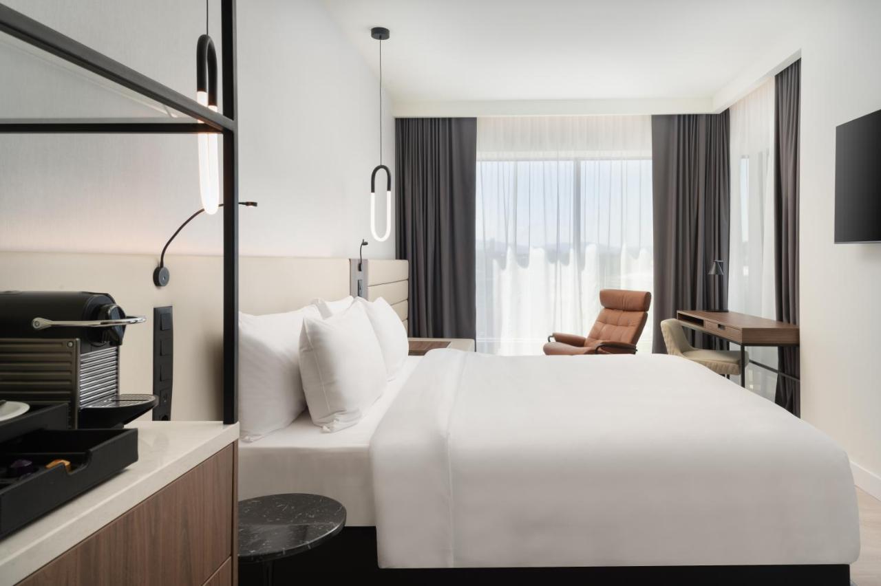 Radisson Blu Hotel, Cluj ภายนอก รูปภาพ